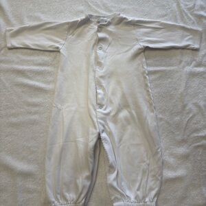 Kissy Kissy White Baby Sleeper